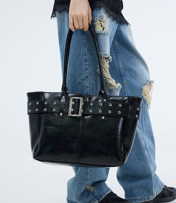 Curd Eyelet Shoulder Bag